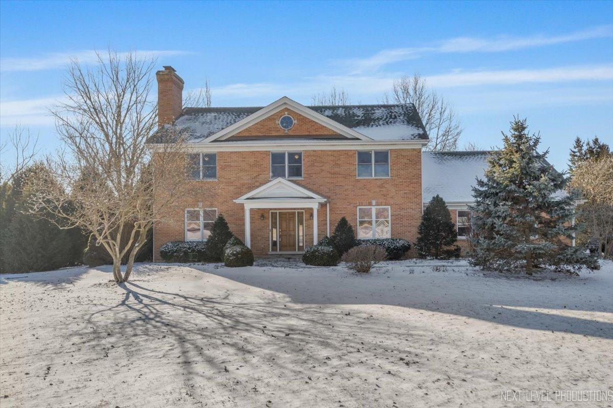 43W701 Willow Creek Dr., Elburn, IL 60119