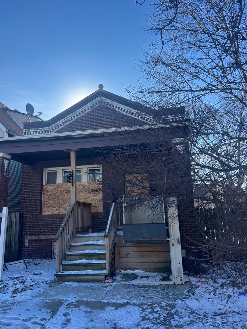 1507 W Marquette Rd., Chicago, IL 60636