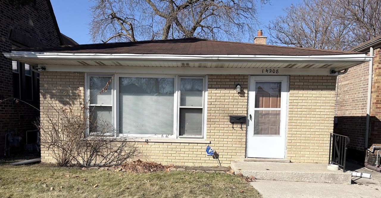 14208 S Lowe Ave., Riverdale, IL 60827
