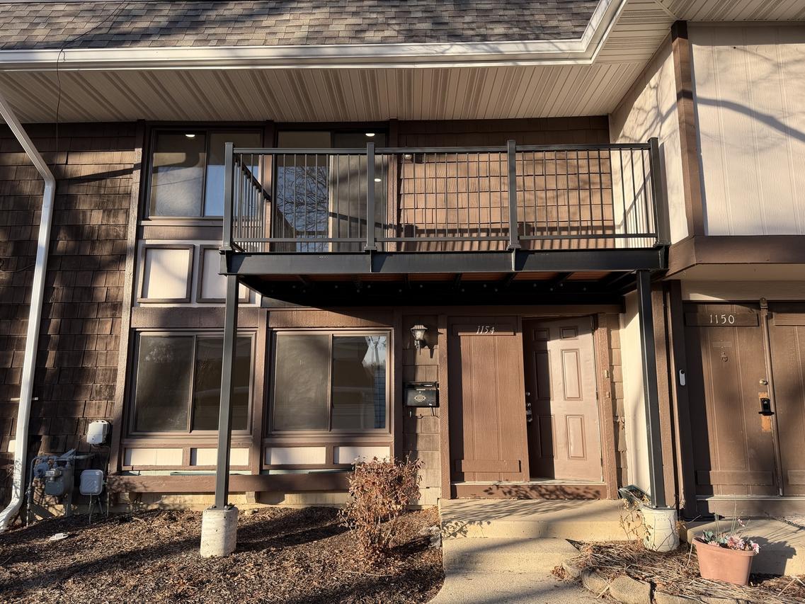 1154 San Simeon Dr., Hanover Park, IL 60133