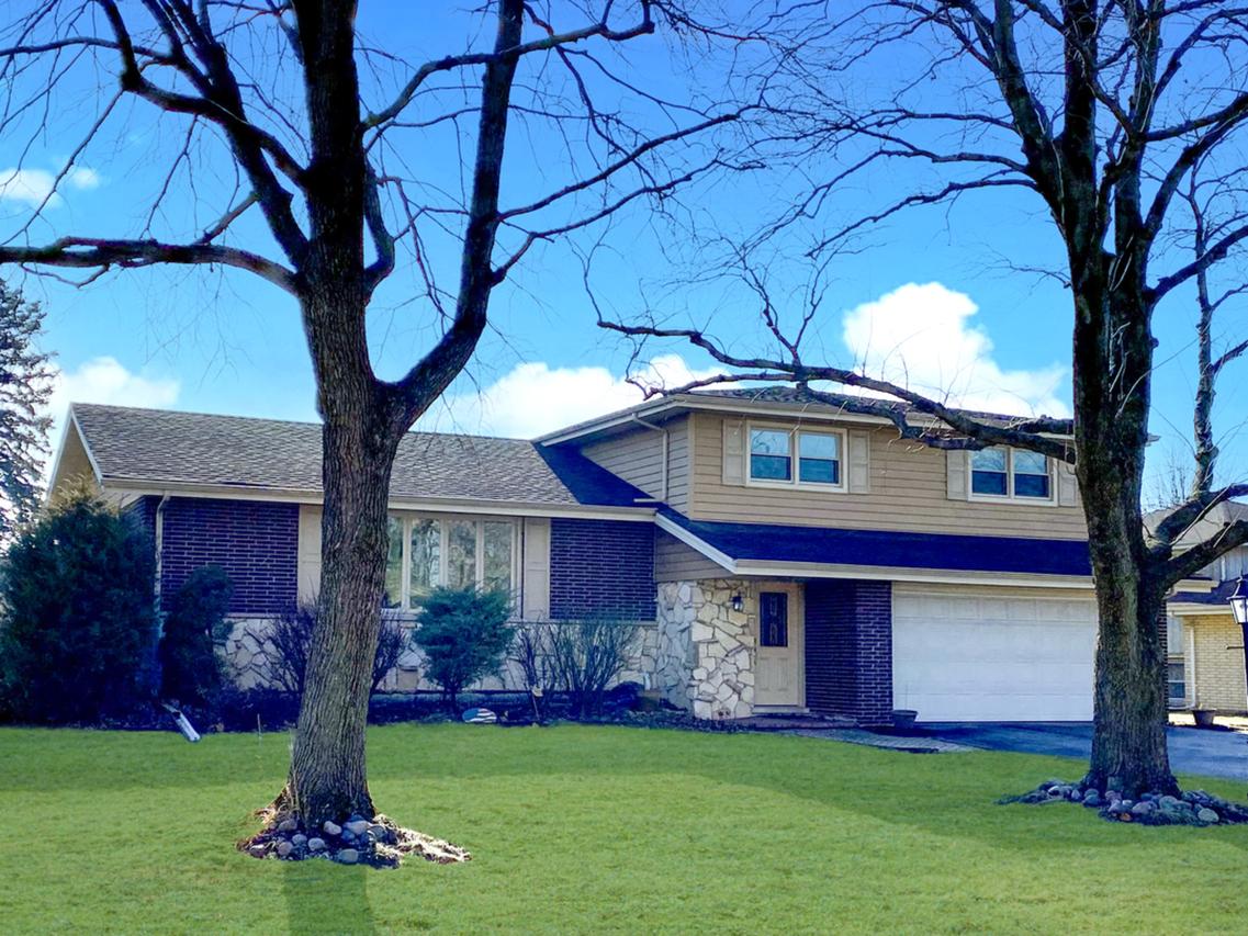 6111 W 128th St., Palos Heights, IL 60463