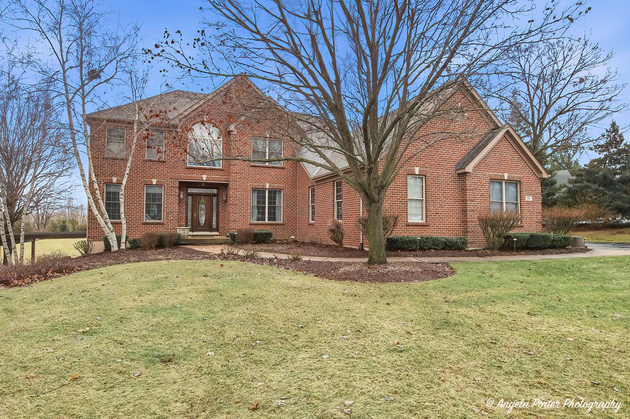 1801 Anthony Ln., Mchenry, IL 60051