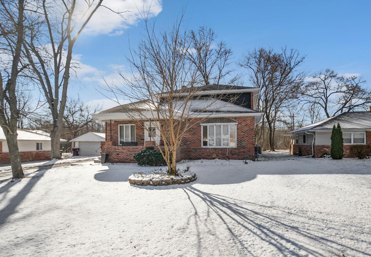 411 Suwanee St., Park Forest, IL 60466