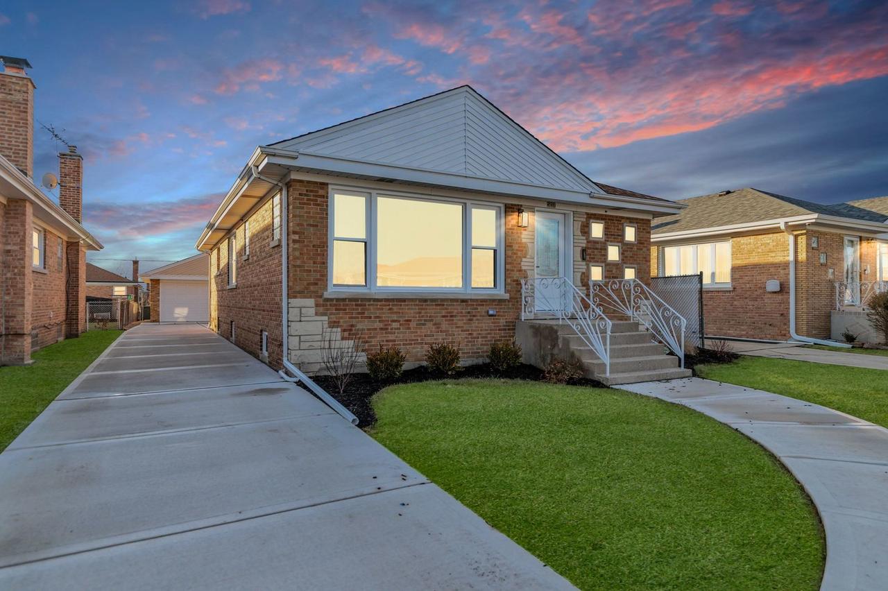 4500 N Ozanam Ave., Norridge, IL 60706