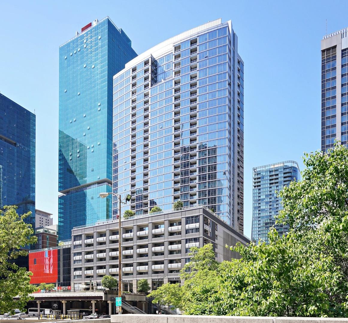 240 E Illinois St. #606, Chicago, IL 60611