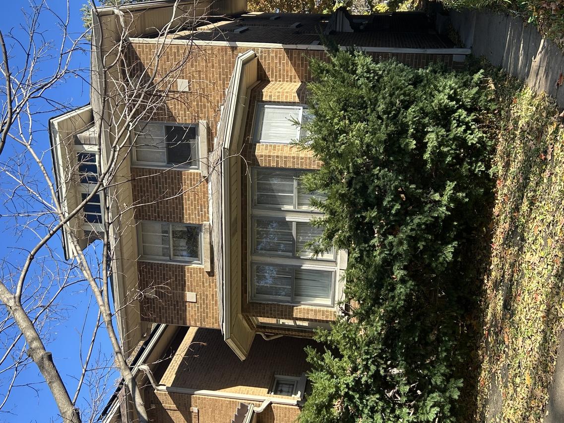 1138 Clinton Ave., Oak Park, IL 60304