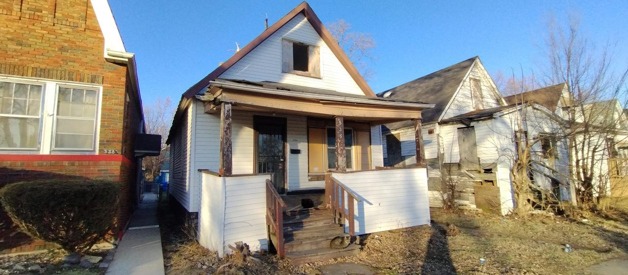 536 W 104th St., Chicago, IL 60628