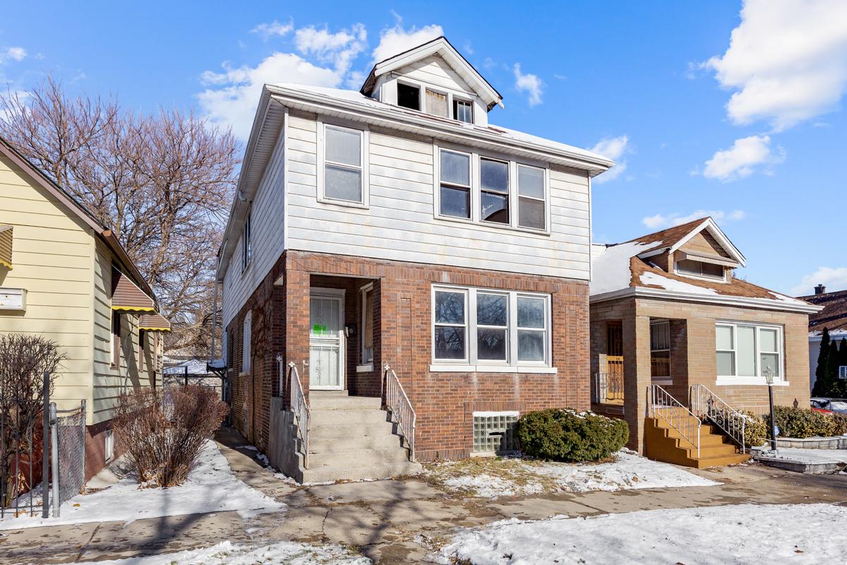118 E 105th St., Chicago, IL 60628