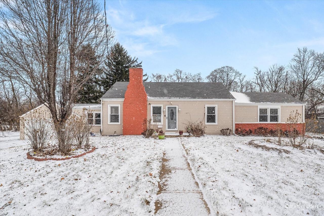 421 N Neltnor Blvd., West Chicago, IL 60185