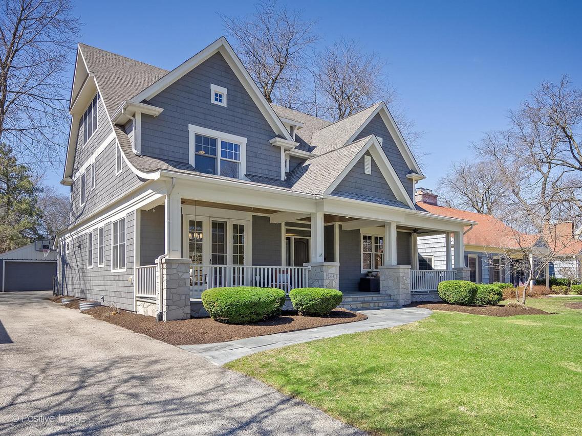 534 Sunset Ave., La Grange, IL 60525