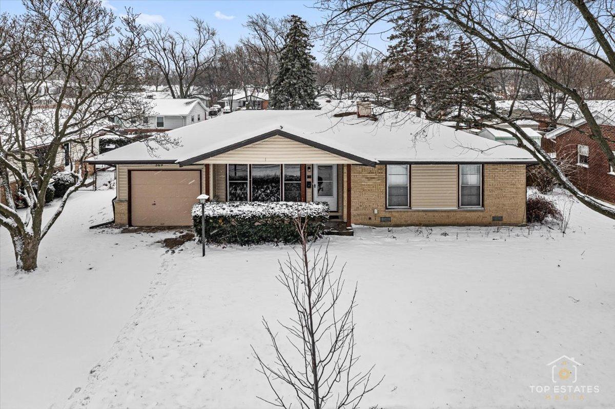 369 Bianco Dr., Elk Grove Village, IL 60007