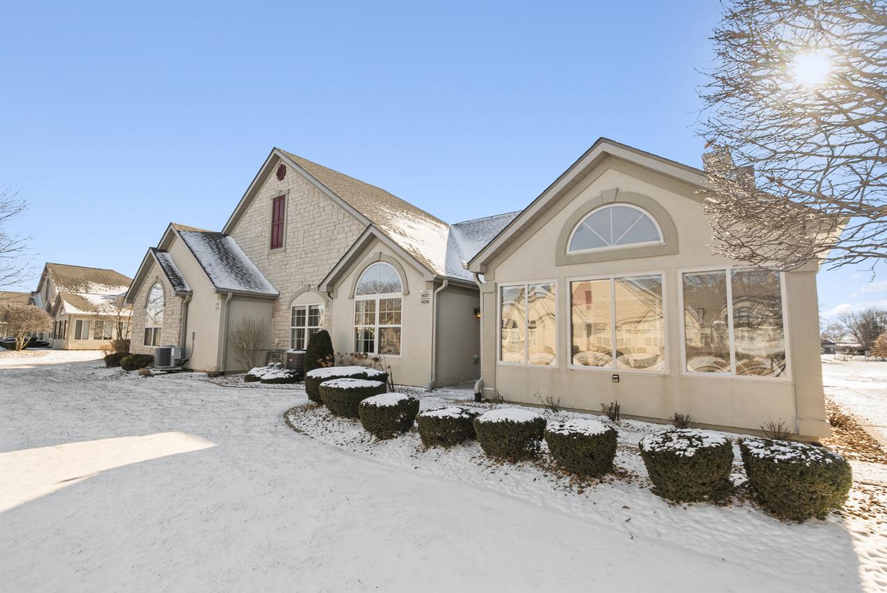 18258 Murphy Cir., Tinley Park, IL 60487