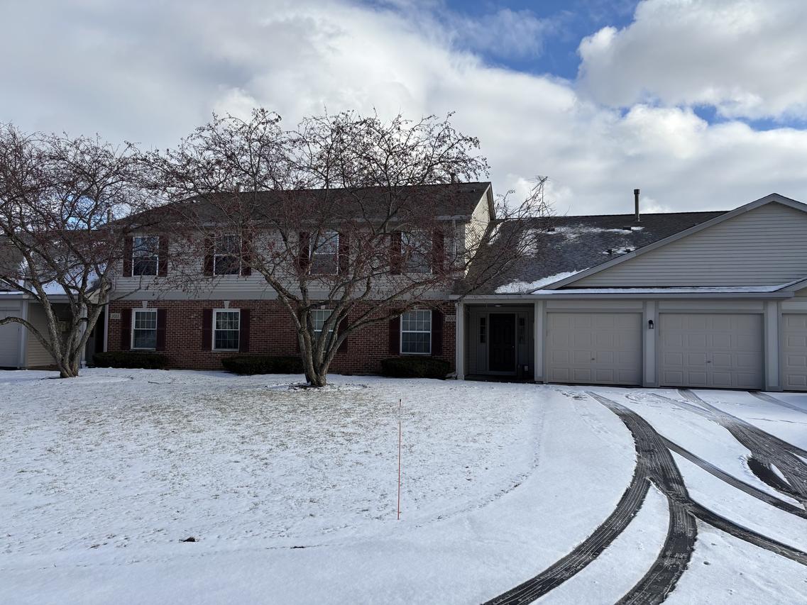 [Address Hidden by Seller], Elgin, IL 60120