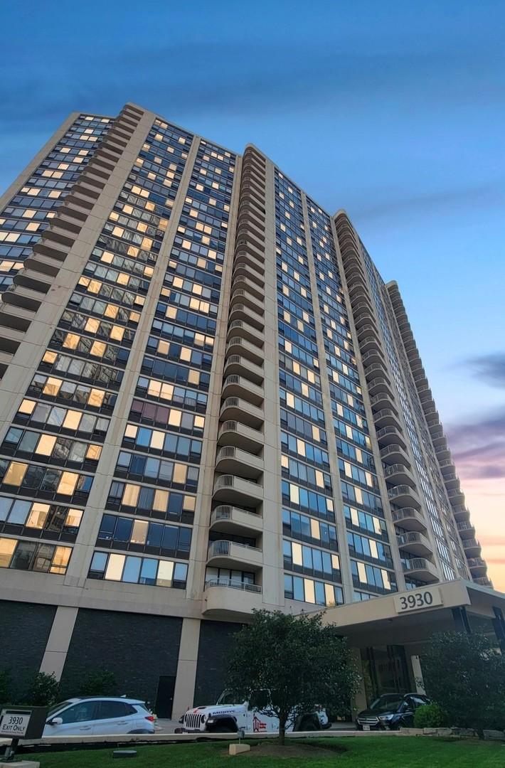 [Address Hidden by Seller], Chicago, IL 60613