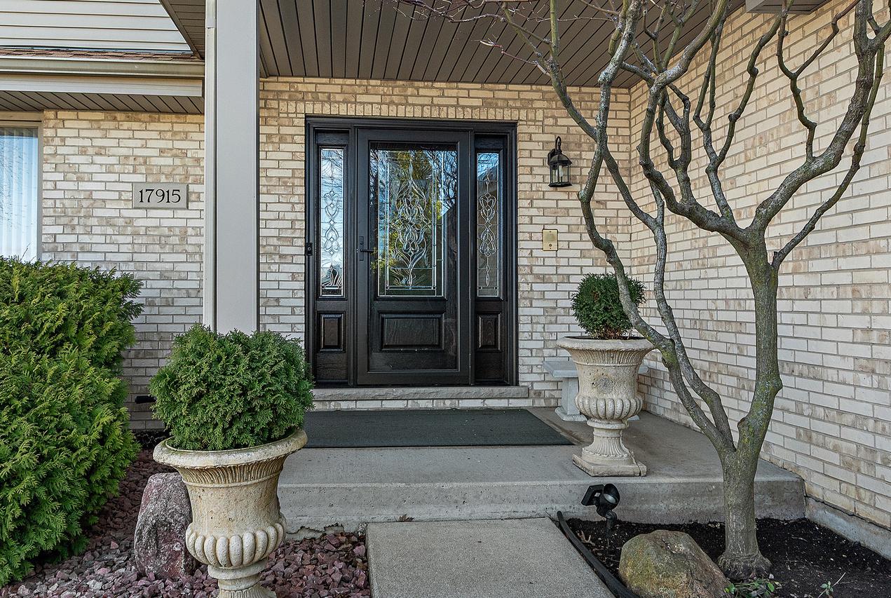 17915 Crooked Creek Ct., Orland Park, IL 60467