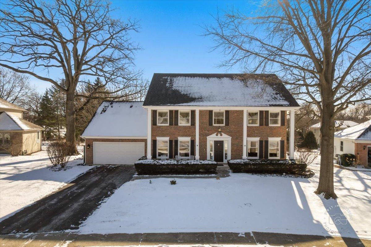 1612 Fox Bend Ct., Naperville, IL 60563