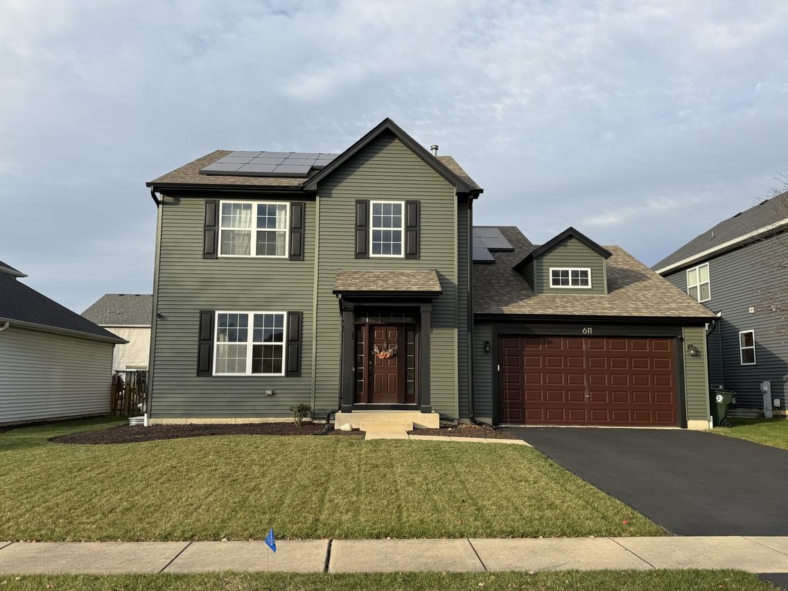 611 Paris Ave., Oswego, IL 60543