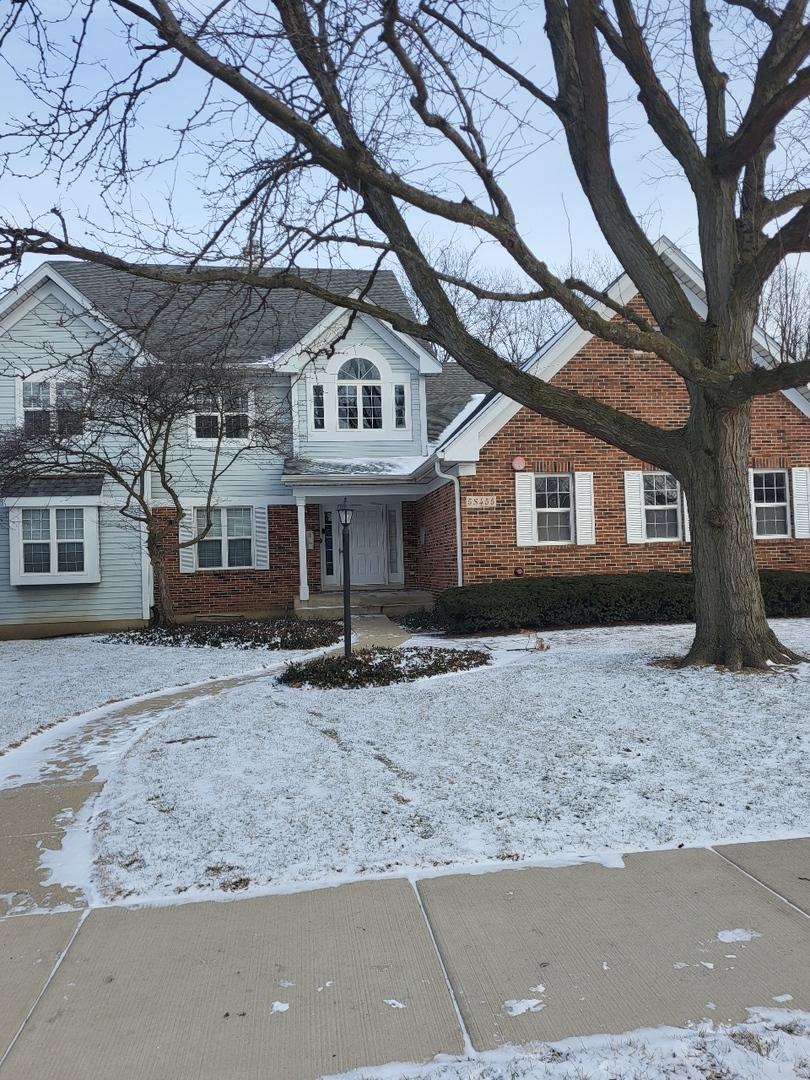 5S455 Scots Dr. #F, Naperville, IL 60563