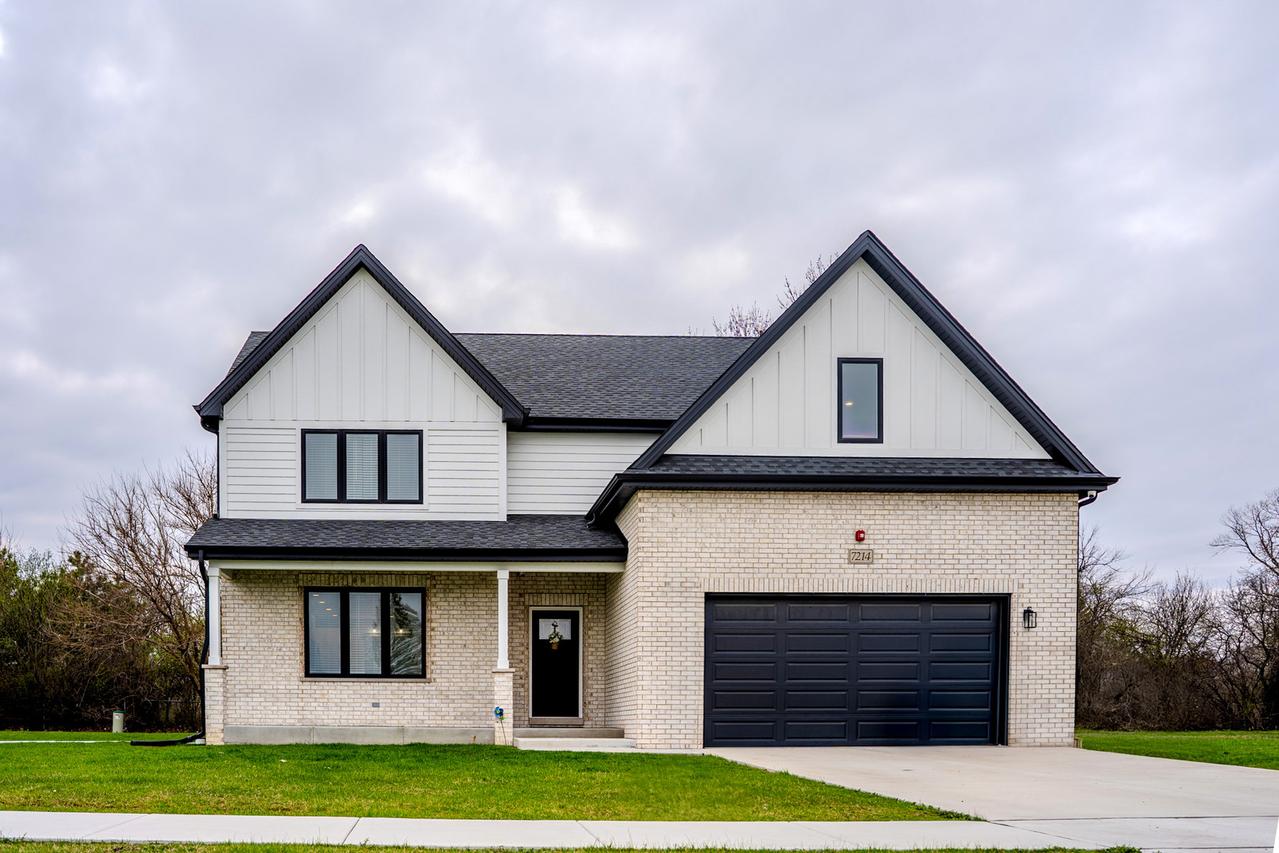 7214 S 78th Ave., Bridgeview, IL 60455