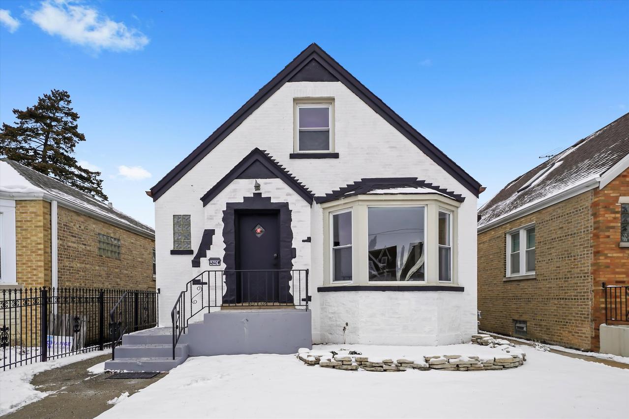 4840 W Waveland Ave., Chicago, IL 60641