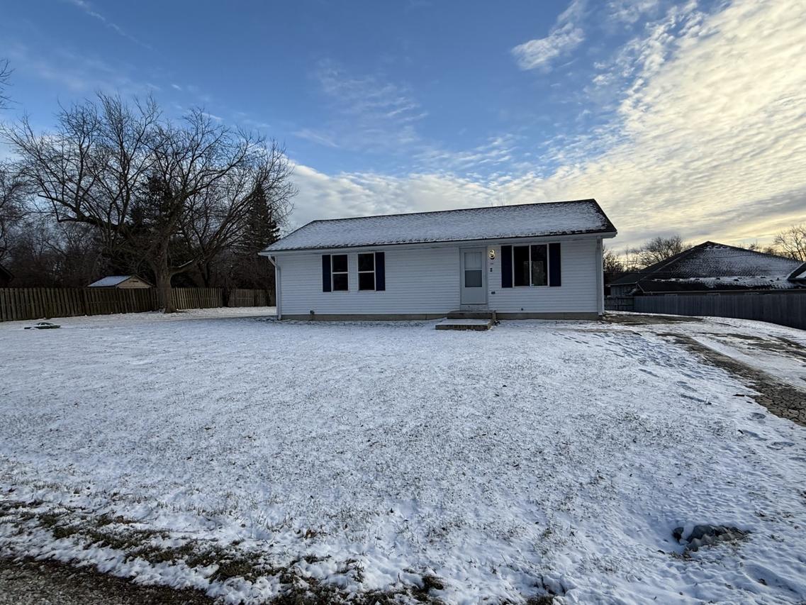 12707 W Graves Ave., Beach Park, IL 60087