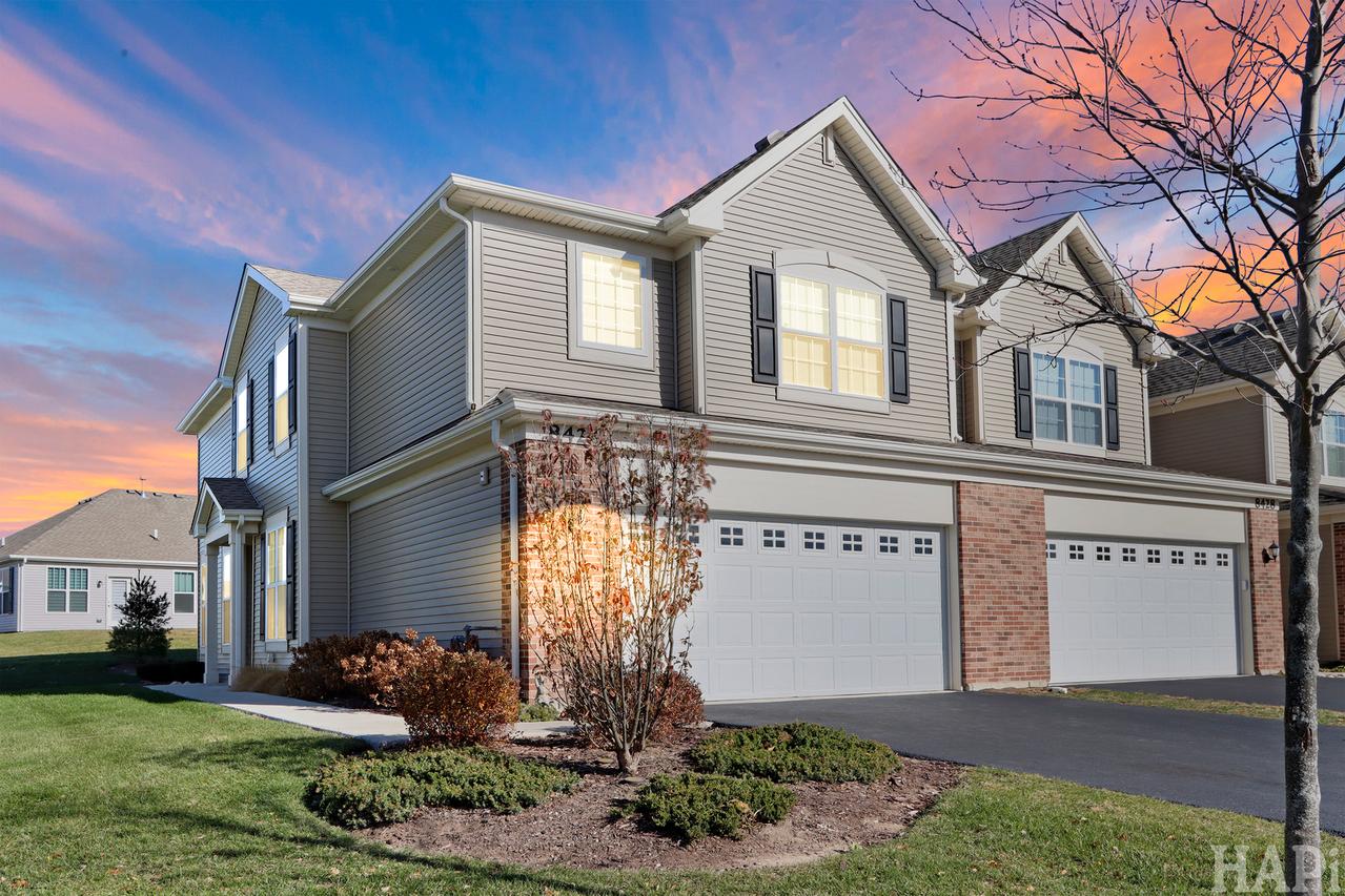 8426 Stillwater Rd., Wonder Lake, IL 60097