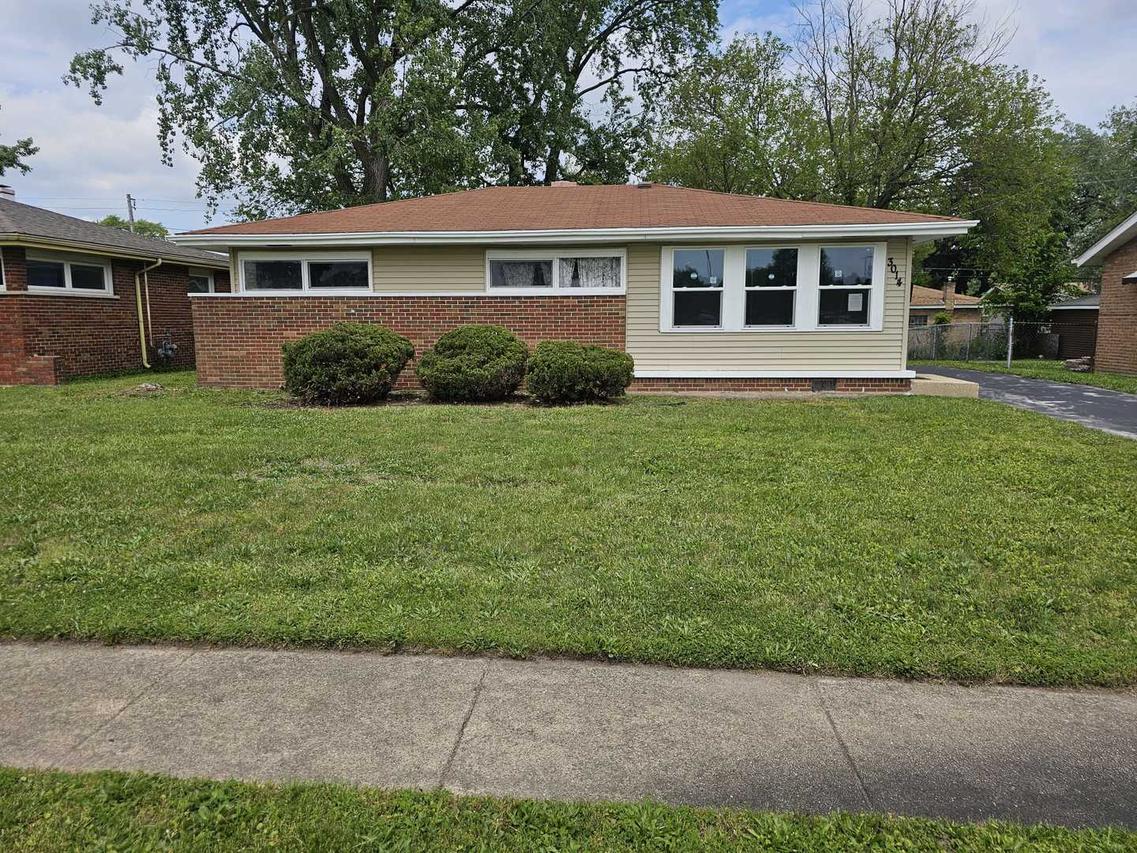 3014 W 163rd St., Markham, IL 60428