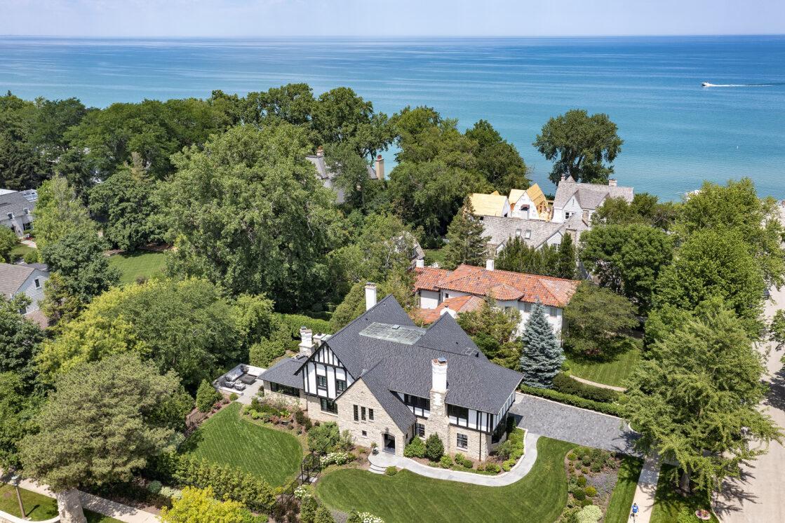 405 Sheridan Rd., Kenilworth, IL 60043