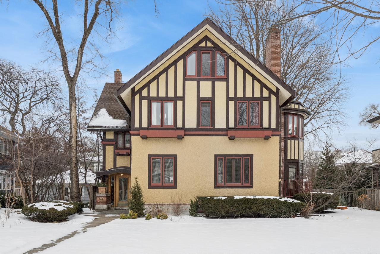 [Address Hidden by Seller], Oak Park, IL 60302