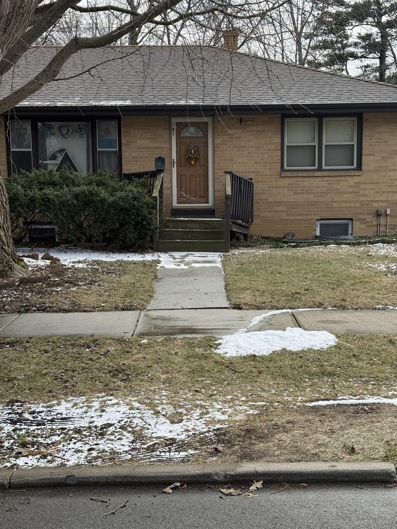 701 W Vine St., Champaign, IL 61820