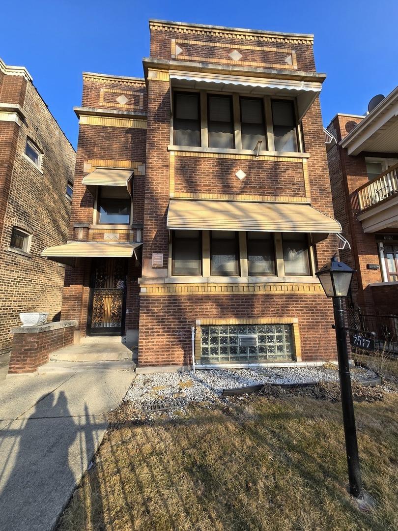 7517 S Green St., Chicago, IL 60620