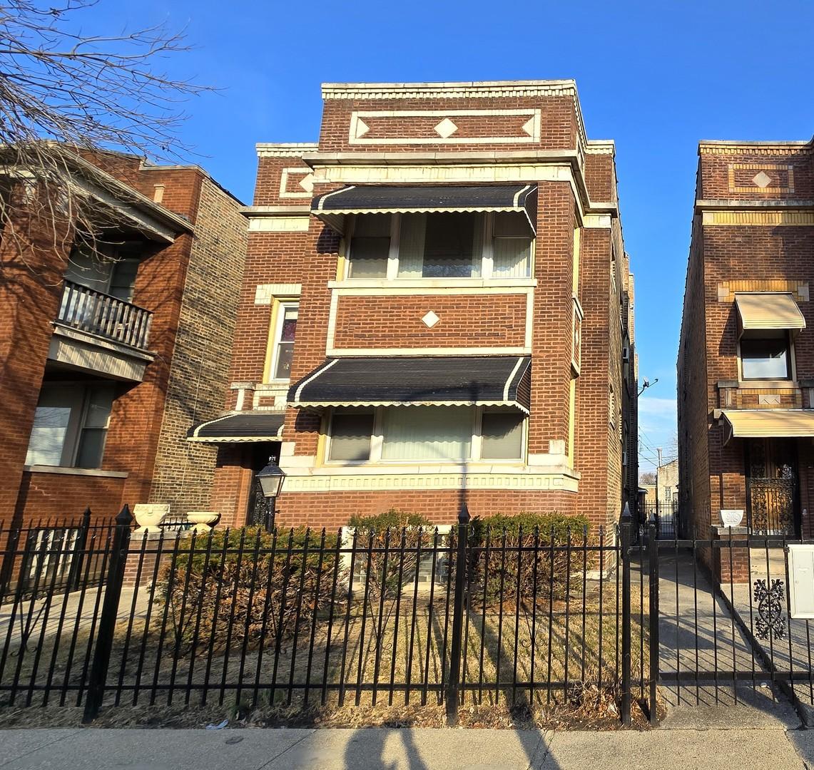 7515 S Green St., Chicago, IL 60620