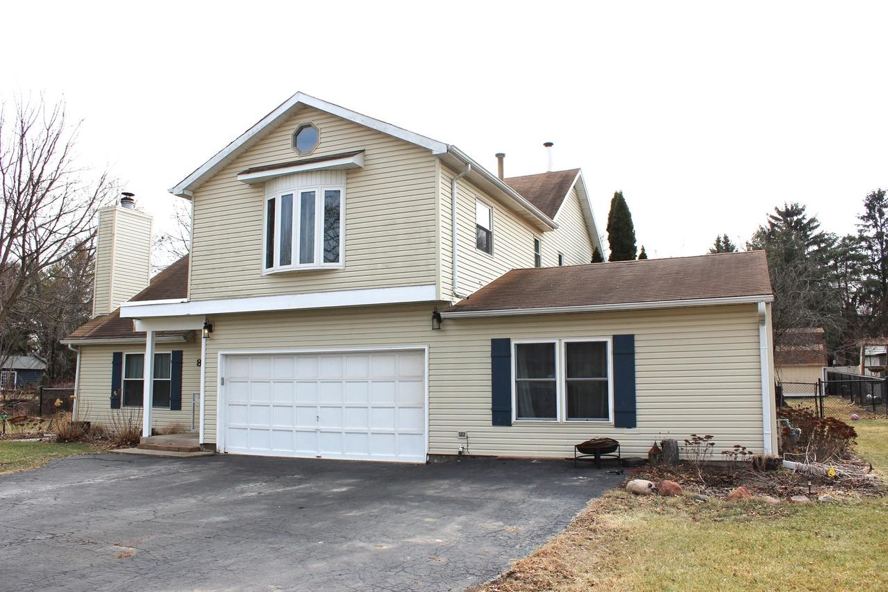 8701 Riley Rd., Wonder Lake, IL 60097