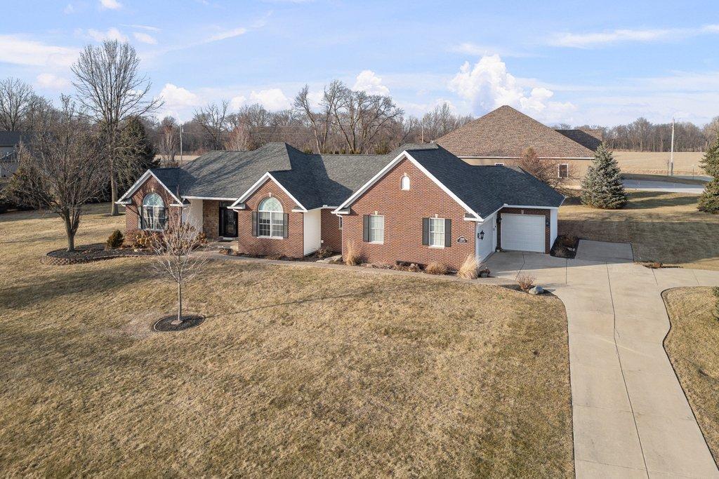 1320 Sunrise Ln., Port Byron, IL 61275