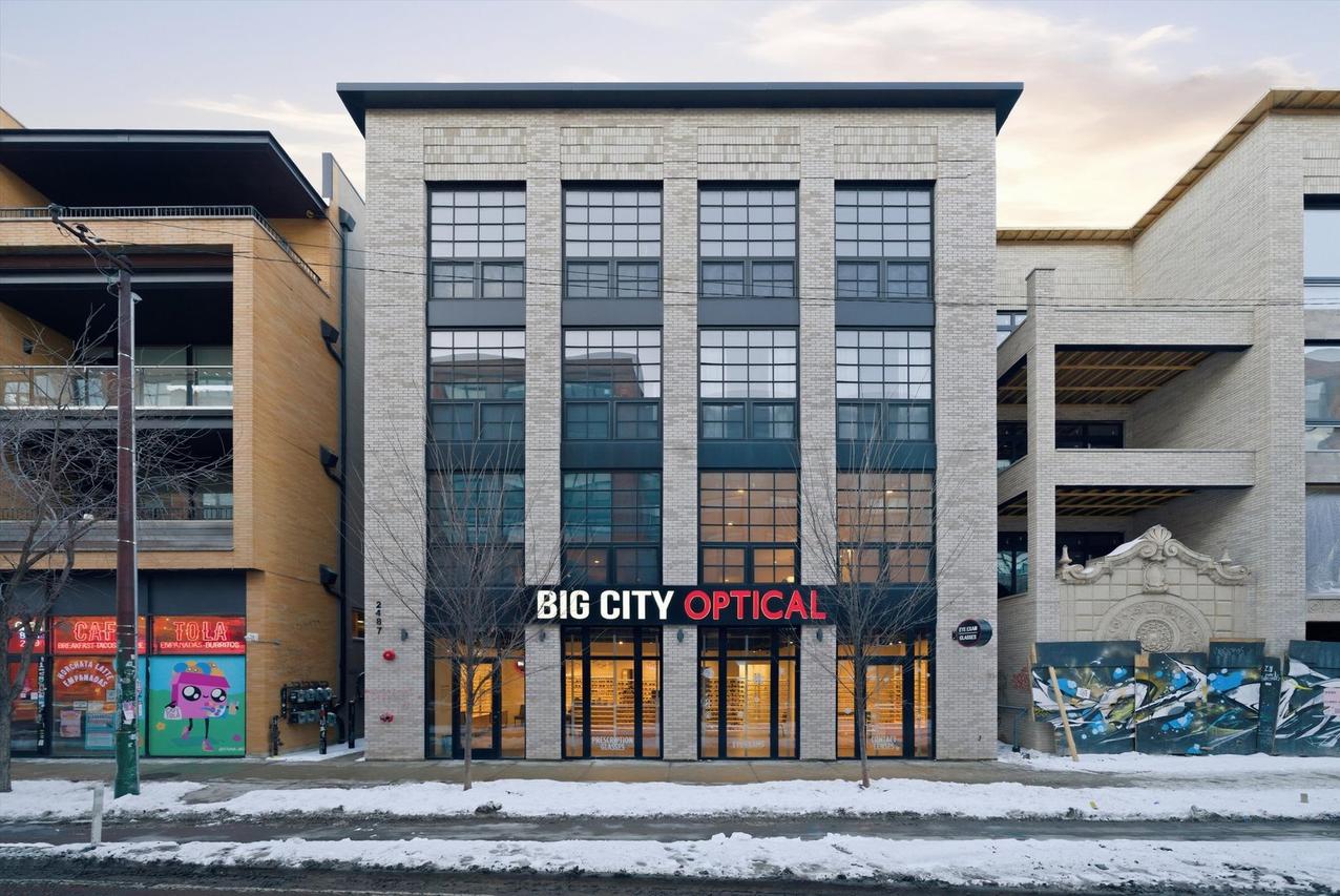 2487 N Milwaukee Ave. #2A, Chicago, IL 60647