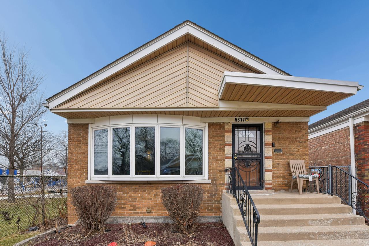 5317 S Hamilton Ave., Chicago, IL 60609