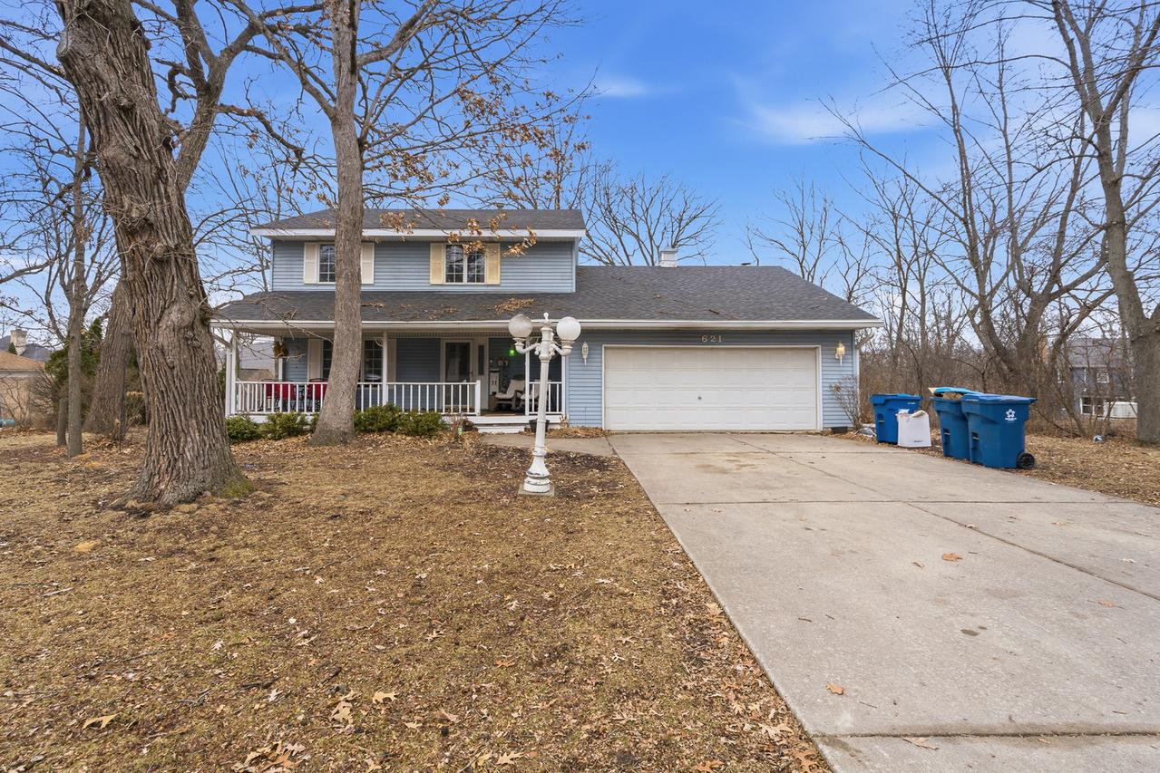 621 Huntley Ter., Crete, IL 60417