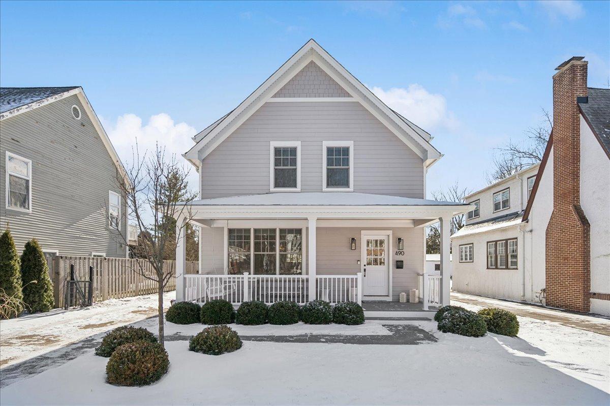 490 Jefferson Ave., Glencoe, IL 60022