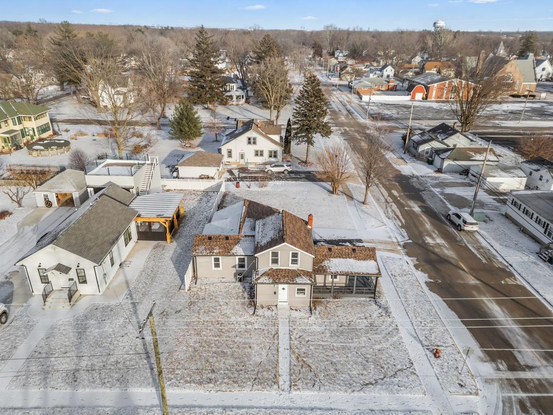 302 N Center St., Plano, IL 60545