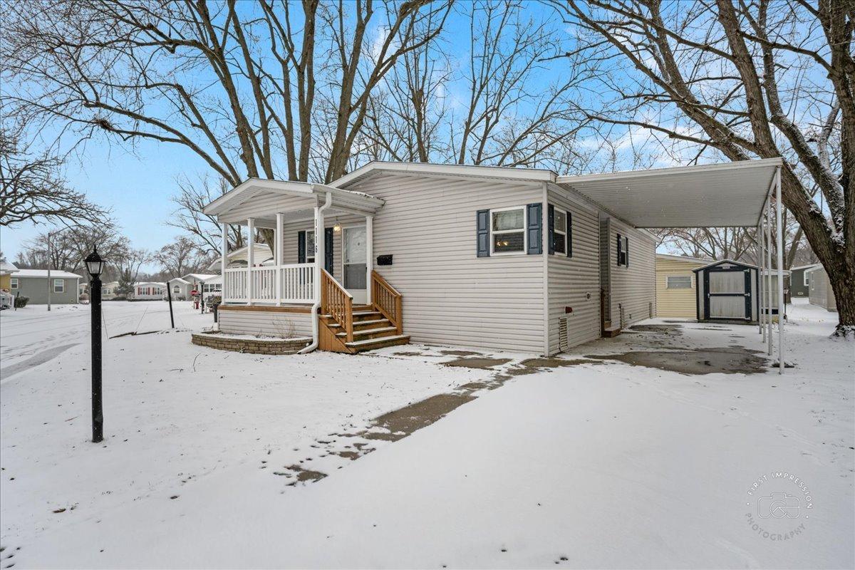 1116 Lakeview Rd., Elgin, IL 60123