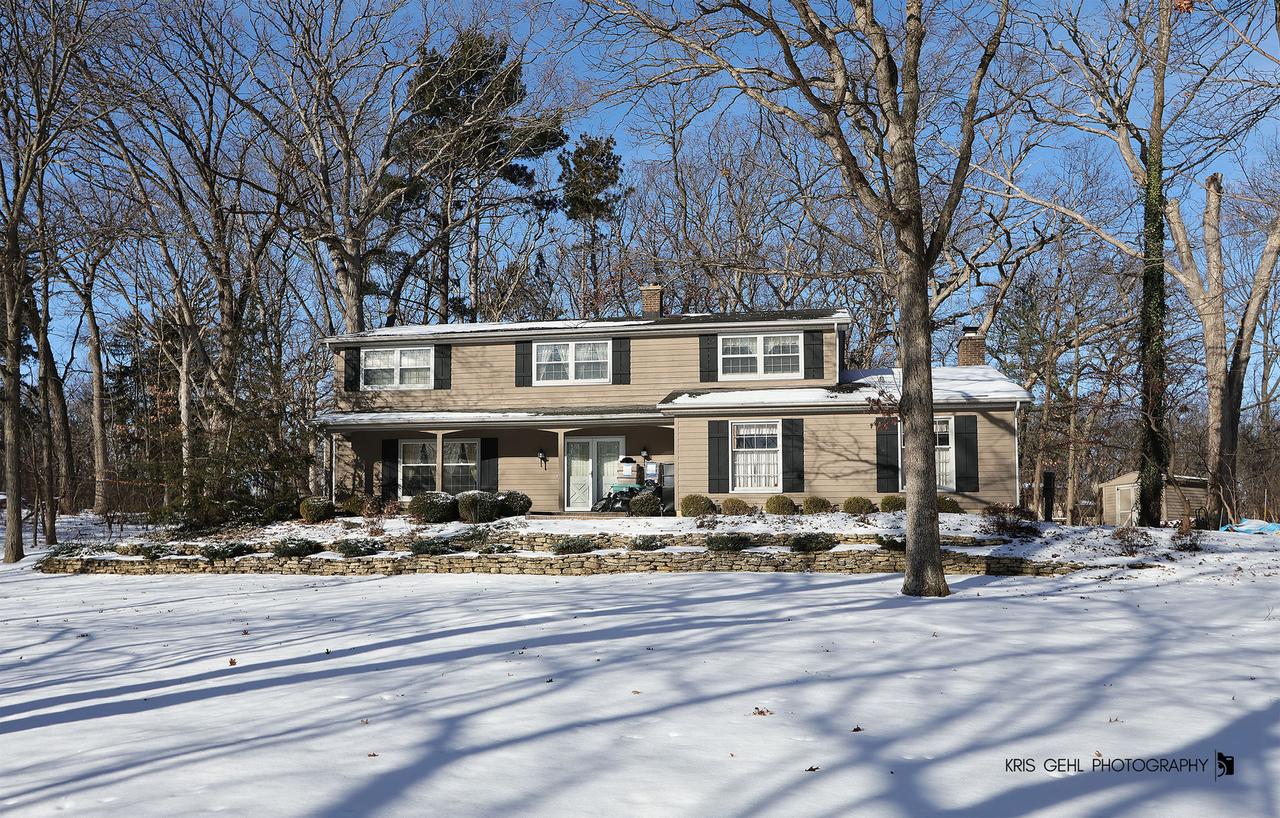 22182 W Little Pond Rd., Kildeer, IL 60047