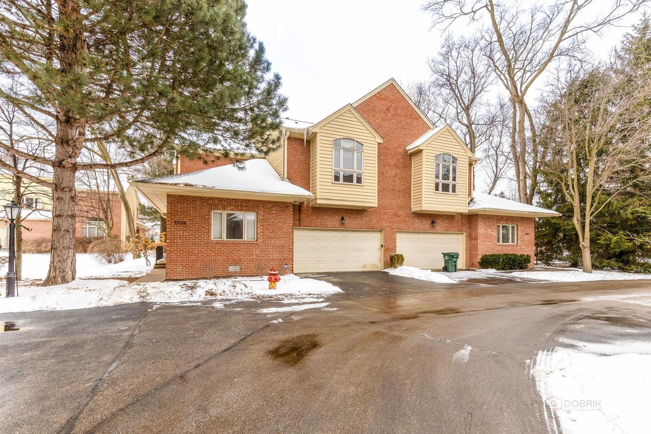 1739 Melise Dr., Glenview, IL 60025