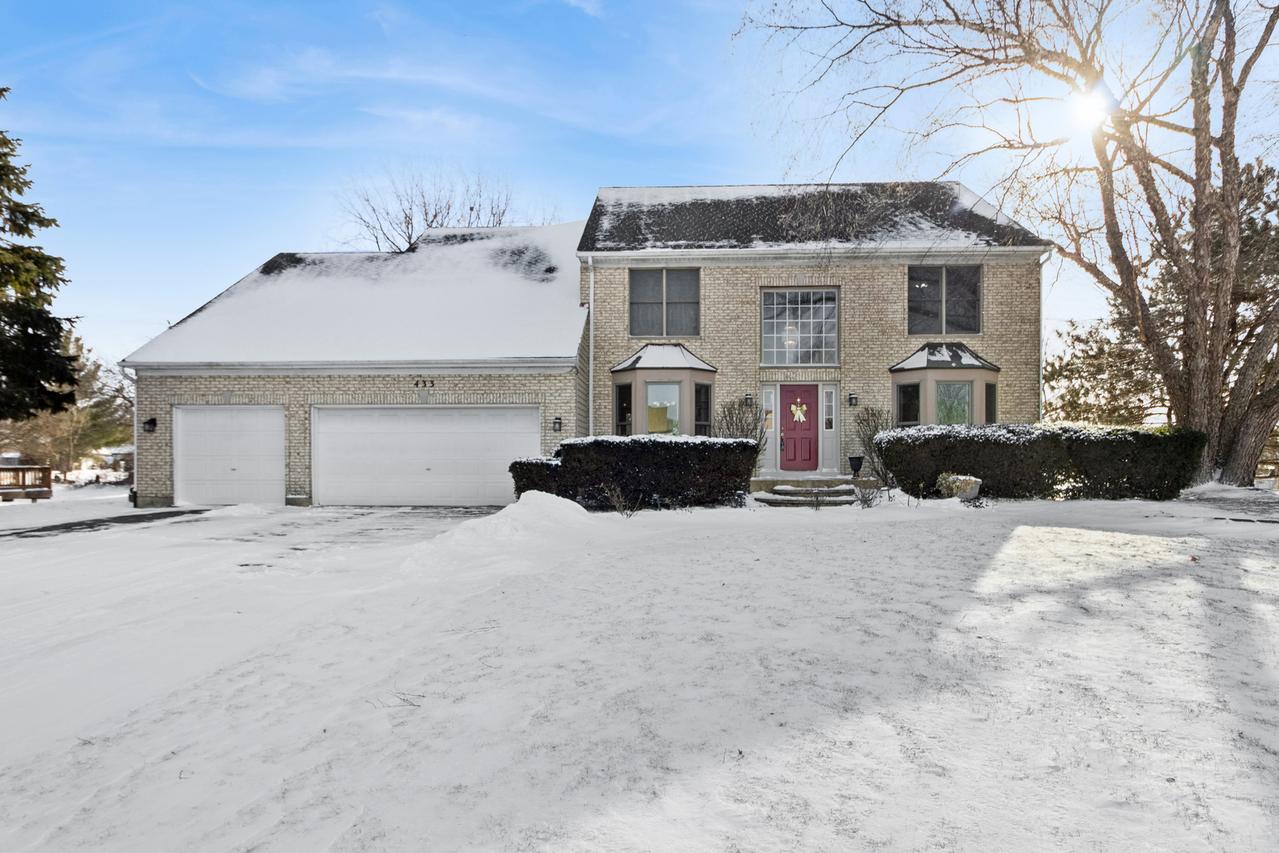 433 Running Deer Ln., Gilberts, IL 60136