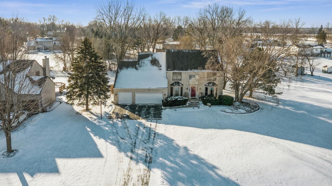 433 Running Deer Ln., Gilberts, IL 60136