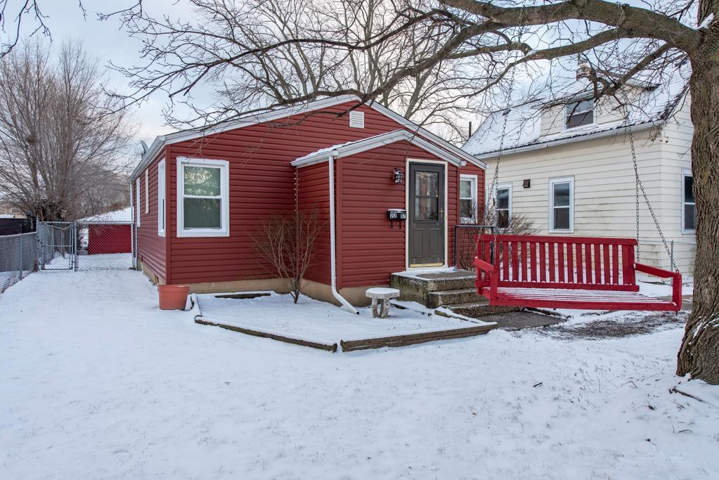 2317 Gideon Ave., Zion, IL 60099