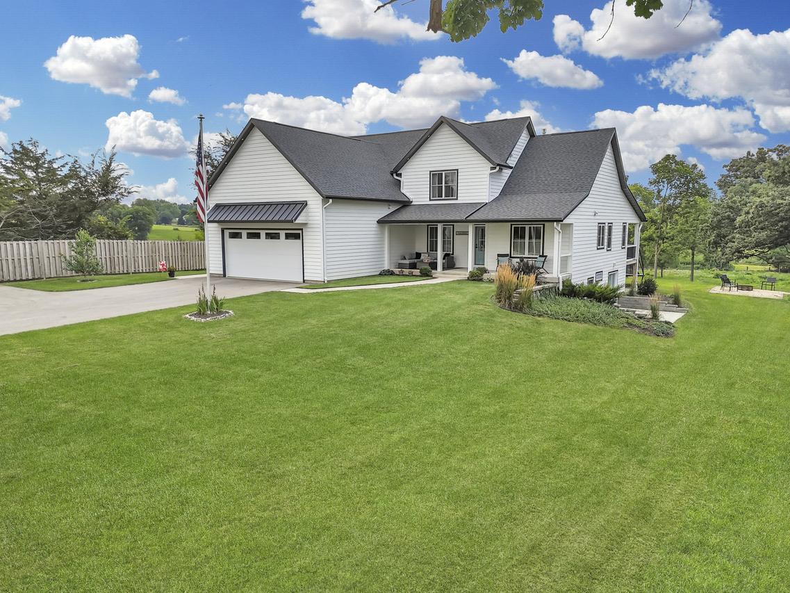 4567 W Stephenson Street Rd., Freeport, IL 61032