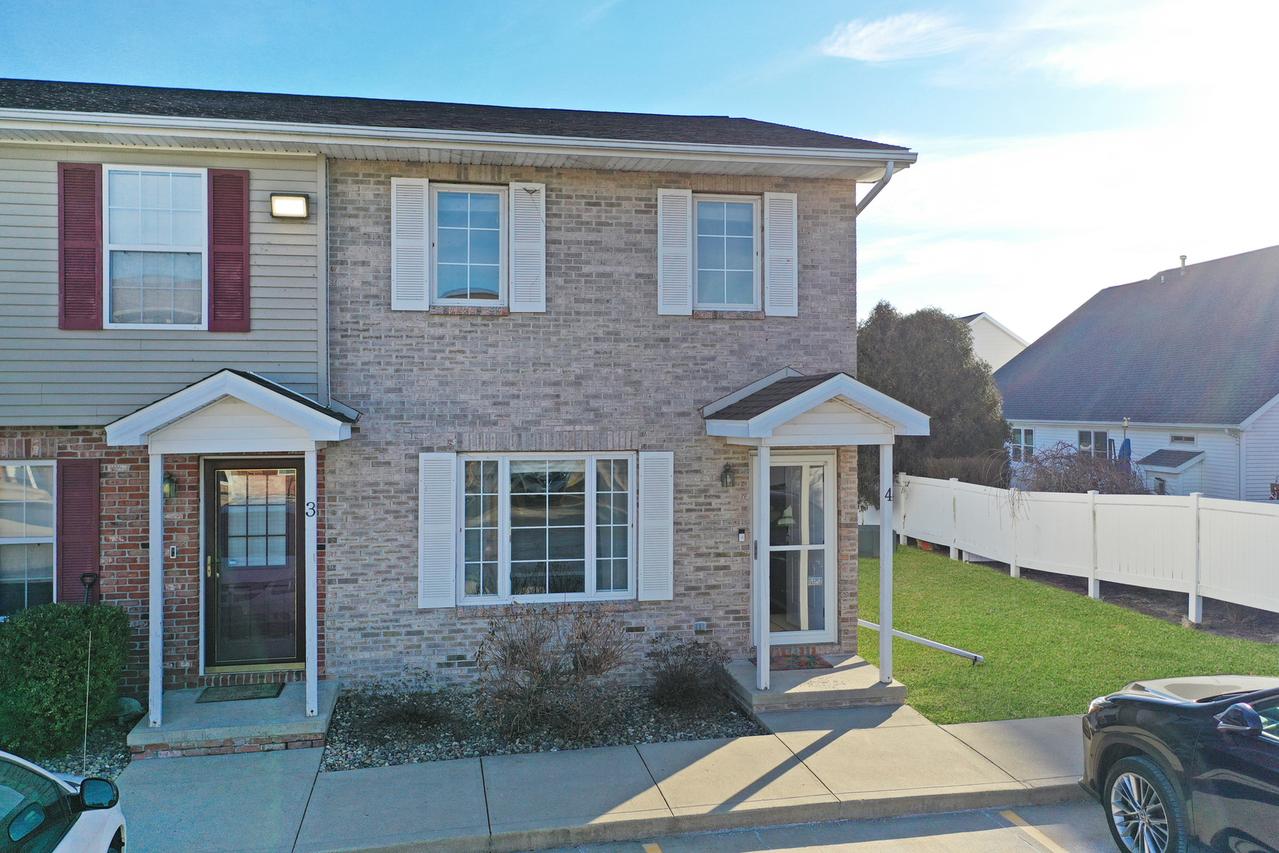 5 Andy Ct. #4, Bloomington, IL 61704