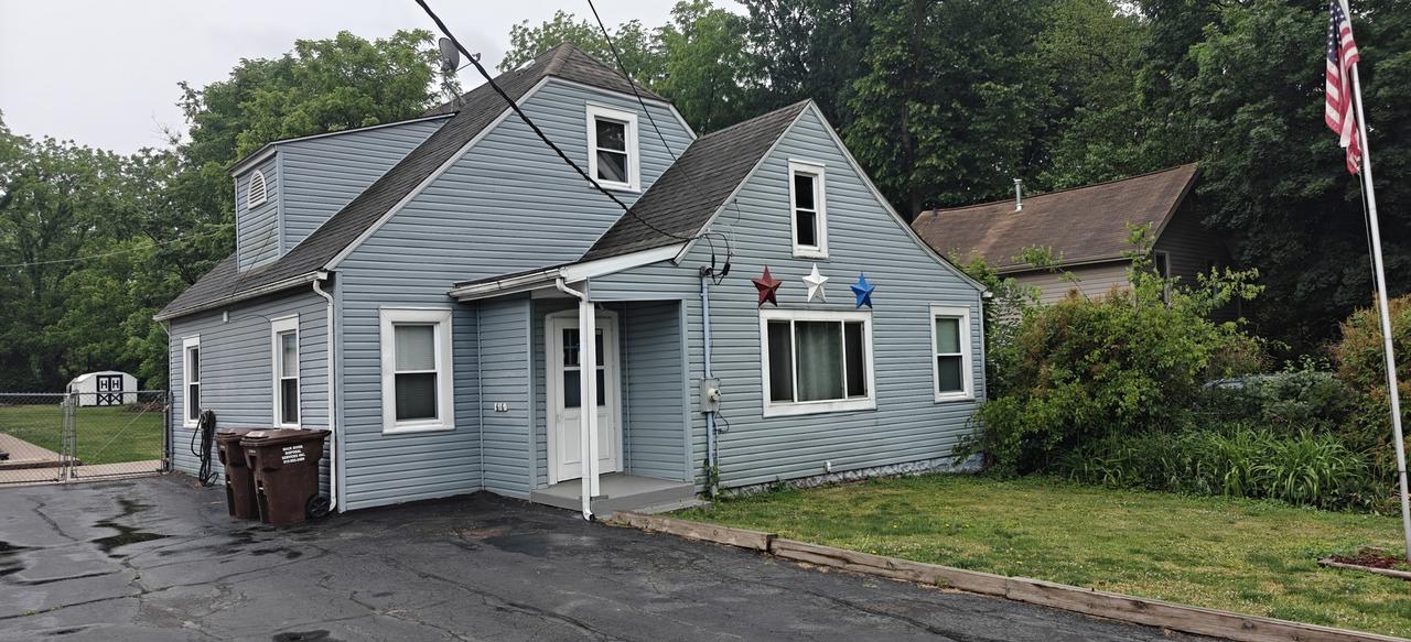 616 Daisyfield Rd., Rockford, IL 61102