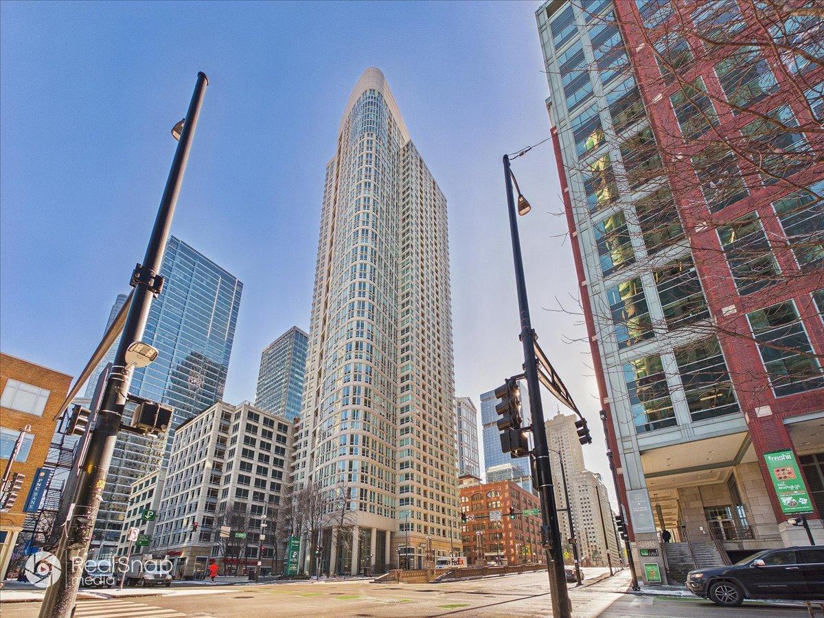 345 N Lasalle Dr. #3110, Chicago, IL 60654