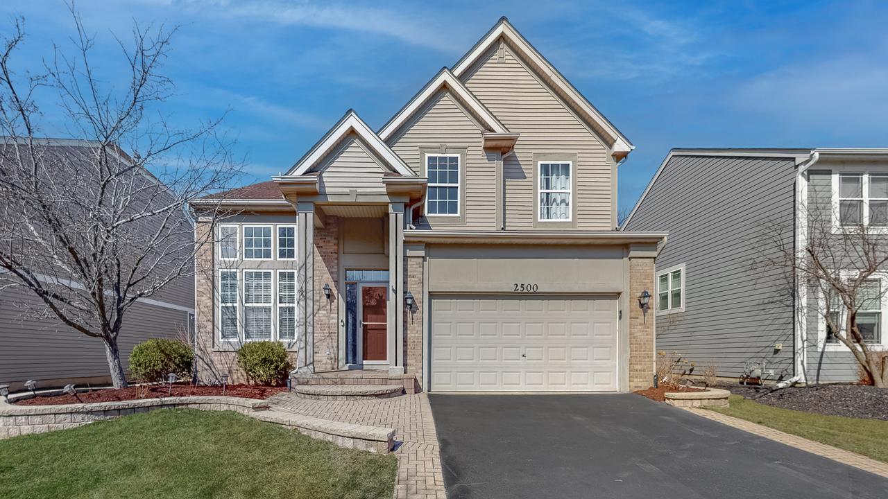 2500 Rosehall Ln., Aurora, IL 60503